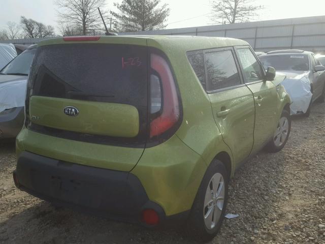 KNDJN2A23E7718531 - 2014 KIA SOUL GREEN photo 4