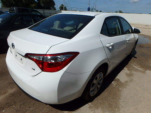 5YFBURHE5FP259101 - 2015 TOYOTA COROLLA L WHITE photo 4