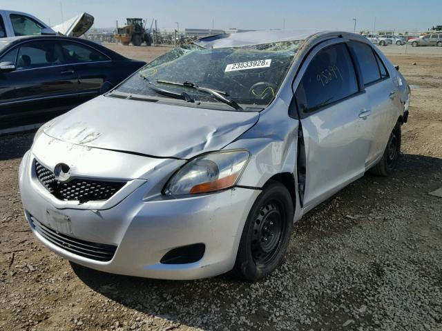 JTDBT4K33A1366884 - 2010 TOYOTA YARIS SILVER photo 2