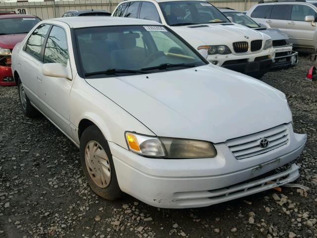 4T1BG22K4WU834333 - 1998 TOYOTA CAMRY CE WHITE photo 1