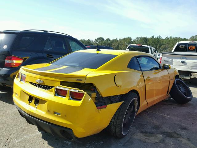 2G1FK1EJ1A9175241 - 2010 CHEVROLET CAMARO SS YELLOW photo 4