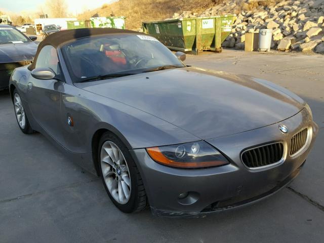 4USBT33413LR65611 - 2003 BMW Z4 2.5 GRAY photo 1