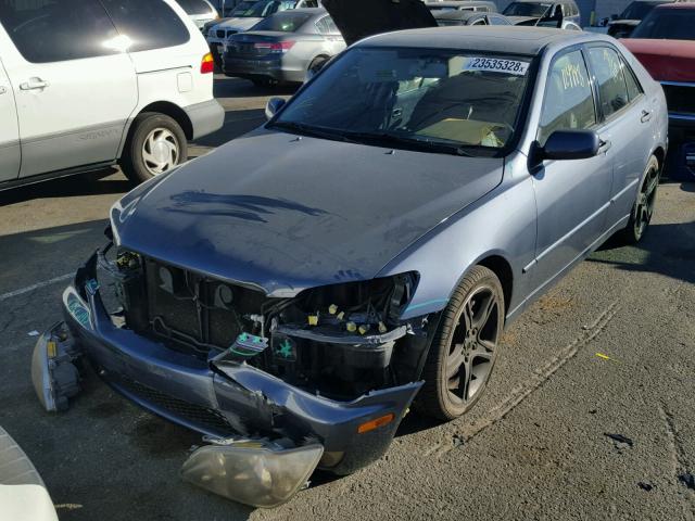 JTHBD192740086967 - 2004 LEXUS IS 300 BLUE photo 2