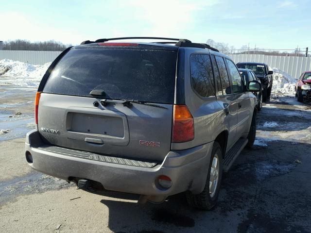 1GKDT13S562208842 - 2006 GMC ENVOY GRAY photo 4