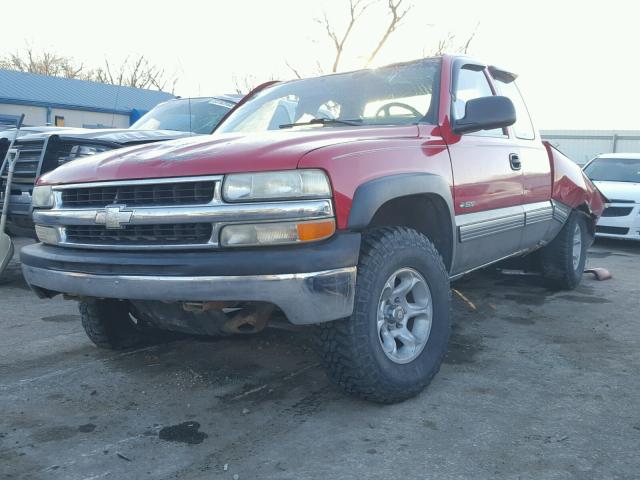 2GCEK19V0Y1152235 - 2000 CHEVROLET SILVERADO RED photo 2