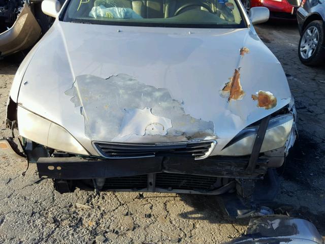 JT8BF28G2W0109183 - 1998 LEXUS ES 300 GOLD photo 9