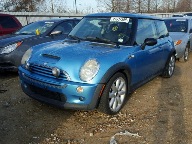 WMWRE33454TD76707 - 2004 MINI COOPER S BLUE photo 2