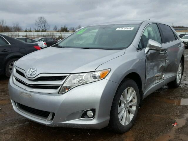 4T3ZA3BB1FU093233 - 2015 TOYOTA VENZA LE SILVER photo 2