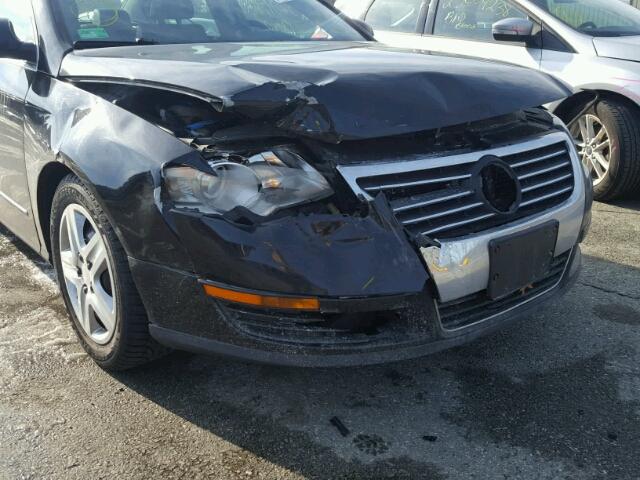 WVWAK73C18P017664 - 2008 VOLKSWAGEN PASSAT KOM BLACK photo 9