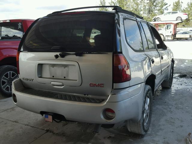 1GKDS13S852339295 - 2005 GMC ENVOY GRAY photo 4