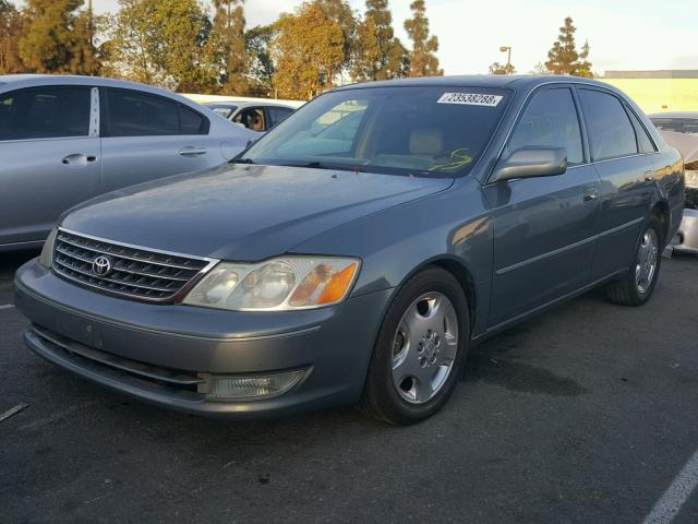 4T1BF28B14U388567 - 2004 TOYOTA AVALON XL GREEN photo 2