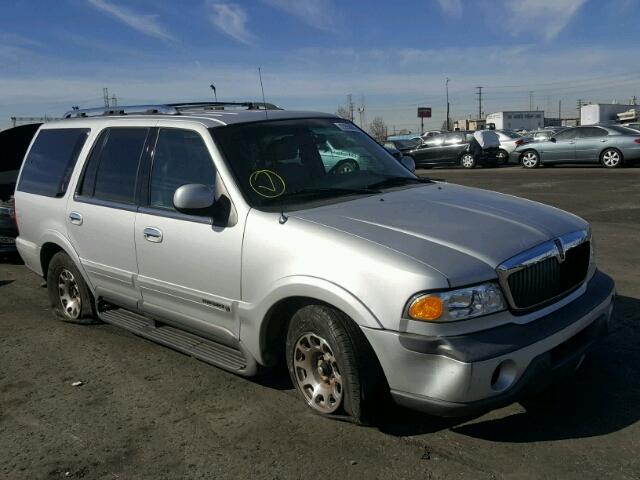 5LMRU27L4WLJ39264 - 1998 LINCOLN NAVIGATOR ვერცხლისფერი ფოტო 1