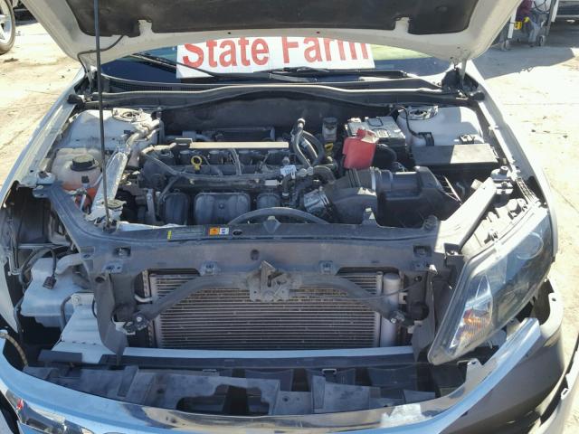 3FAHP0GA0CR436872 - 2012 FORD FUSION S WHITE photo 7