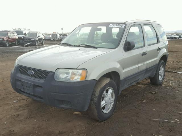 1FMYU02144KA62990 - 2004 FORD ESCAPE XLS CREAM photo 2