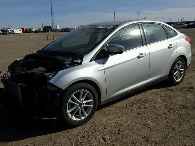 1FADP3F27GL264273 - 2016 FORD FOCUS SE SILVER photo 2