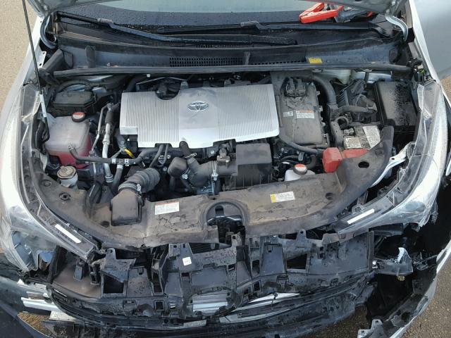 JTDKBRFU8G3512650 - 2016 TOYOTA PRIUS SILVER photo 7