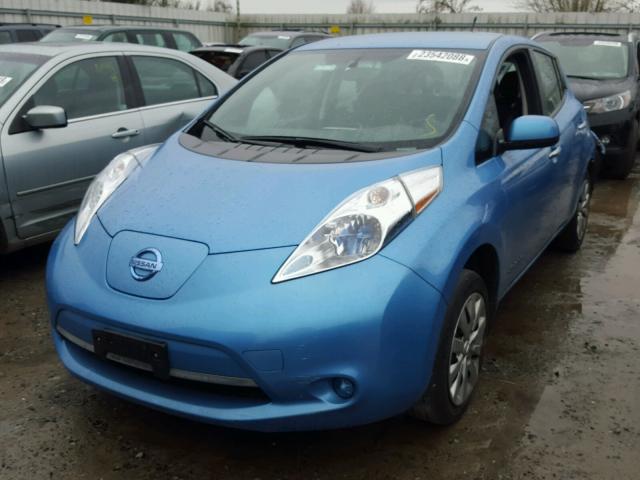 1N4AZ0CP7DC422747 - 2013 NISSAN LEAF S BLUE photo 2