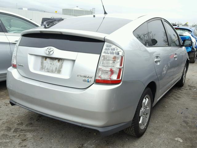 JTDKB22UX67066747 - 2006 TOYOTA PRIUS SILVER photo 4