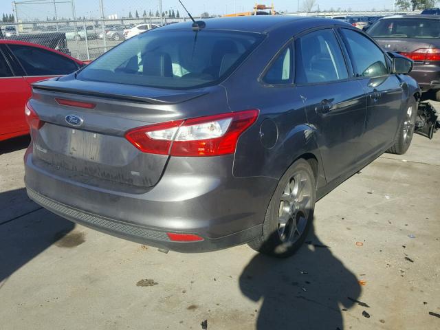 1FADP3F25EL211066 - 2014 FORD FOCUS SE GRAY photo 4