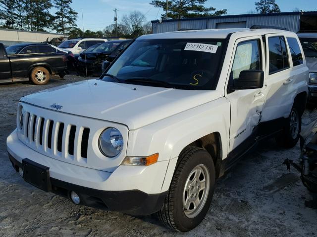 1C4NJRBB2FD425940 - 2015 JEEP PATRIOT SP WHITE photo 10