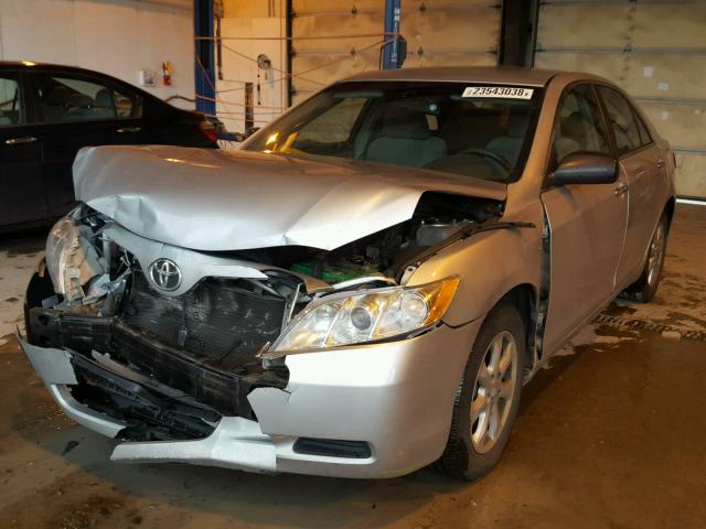 4T1BE46K39U325124 - 2009 TOYOTA CAMRY BASE SILVER photo 2