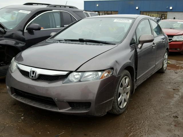 19XFA16579E005460 - 2009 HONDA CIVIC LX GRAY photo 2