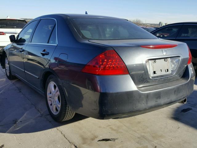 1HGCM56326A104252 - 2006 HONDA ACCORD SE GRAY photo 3