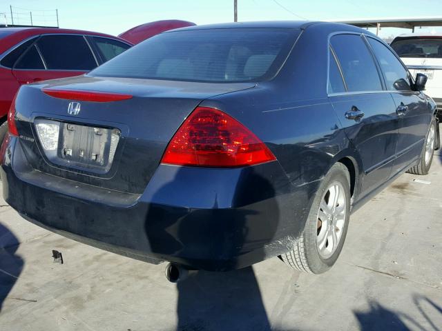 1HGCM56326A104252 - 2006 HONDA ACCORD SE GRAY photo 4