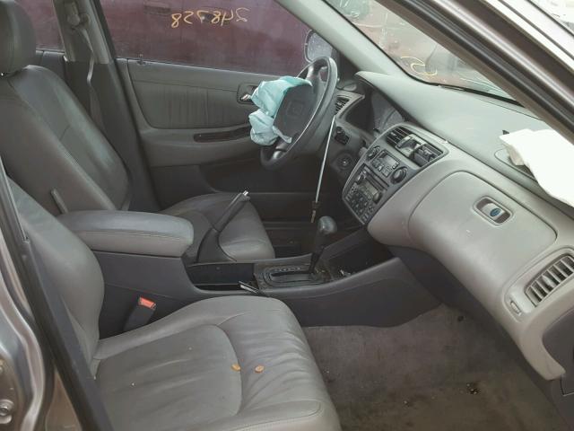 1HGCG1657YA098579 - 2000 HONDA ACCORD EX SILVER photo 5