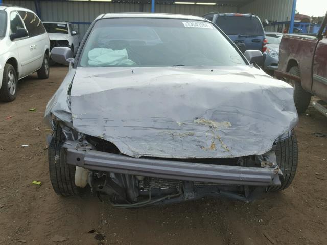 1HGCG1657YA098579 - 2000 HONDA ACCORD EX SILVER photo 9