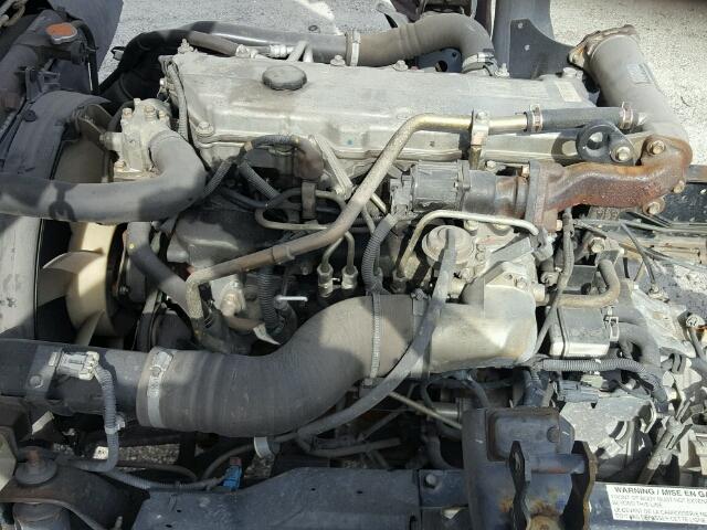 J8DB4B16367021337 - 2006 GMC W3500 W350 WHITE photo 7