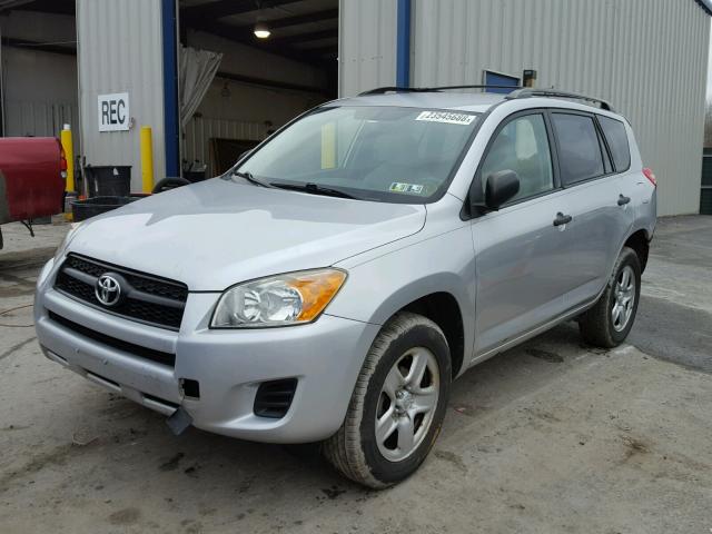 JTMBF4DV7AD022169 - 2010 TOYOTA RAV4 SILVER photo 2