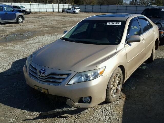 4T1BF3EK1BU734513 - 2011 TOYOTA CAMRY BASE TAN photo 2