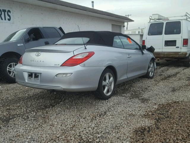 4T1FA38P67U116120 - 2007 TOYOTA CAMRY SOLA SILVER photo 4