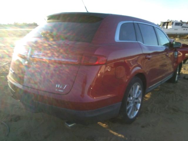 2LMHJ5AT2ABJ03801 - 2010 LINCOLN MKT RED photo 4