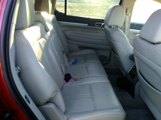 2LMHJ5AT2ABJ03801 - 2010 LINCOLN MKT RED photo 6