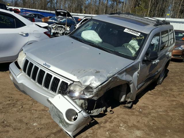 1J4GS48K36C333347 - 2006 JEEP GRAND CHER SILVER photo 2