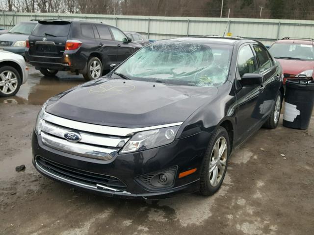 3FAHP0HA1CR381458 - 2012 FORD FUSION SE BLACK photo 2