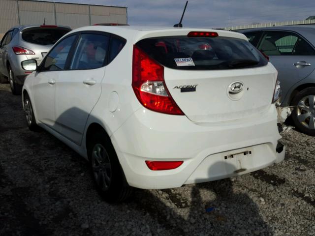 KMHCT5AE1CU042472 - 2012 HYUNDAI ACCENT GLS WHITE photo 3