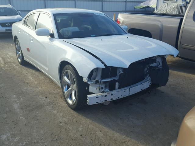 2C3CDXHG4CH301161 - 2012 DODGE CHARGER SX WHITE photo 1