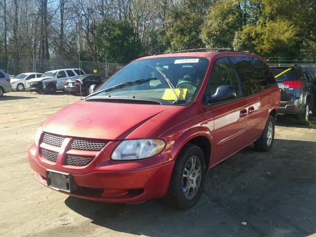 2D4GP74L23R200513 - 2003 DODGE GRAND CARA RED photo 2