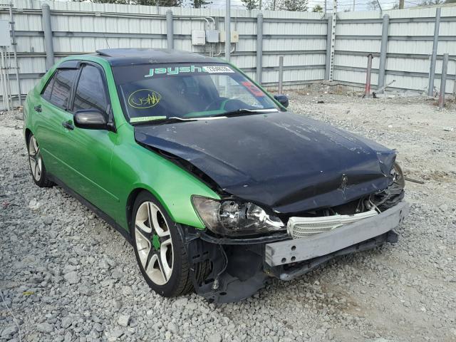 JTHBD182910022216 - 2001 LEXUS IS 300 GREEN photo 1