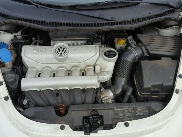 3VWPW3AG7AM011146 - 2010 VOLKSWAGEN NEW BEETLE 白色 照片 7