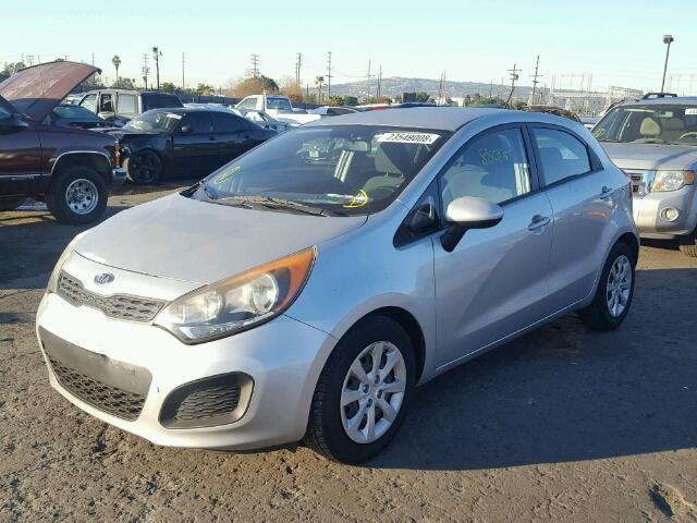 KNADM5A31C6026214 - 2012 KIA RIO LX SILVER photo 2