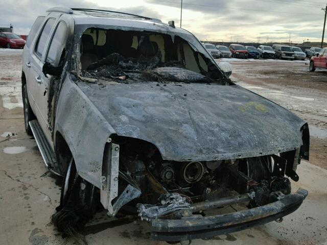 1GKS2EEFXBR103667 - 2011 GMC YUKON DENA WHITE photo 1