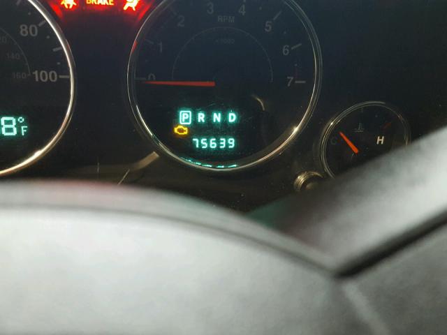 1C4BJWEG8CL176523 - 2012 JEEP WRANGLER U WHITE photo 8