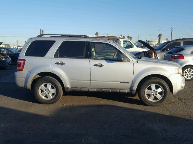 1FMCU03Z78KC80006 - 2008 FORD ESCAPE XLT SILVER photo 9