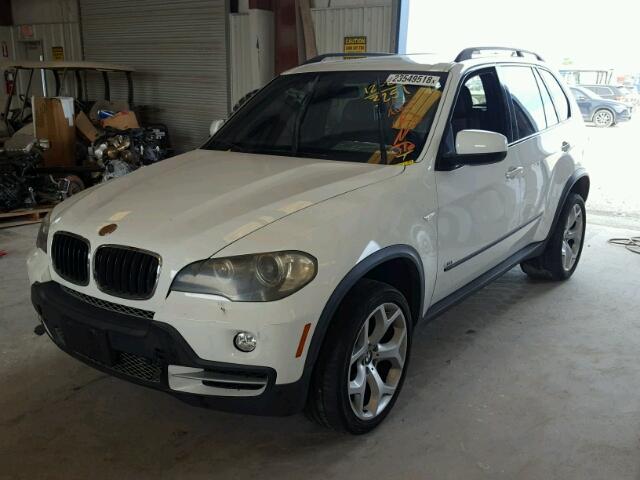 5UXFE83588L162968 - 2008 BMW X5 4.8I WHITE photo 2