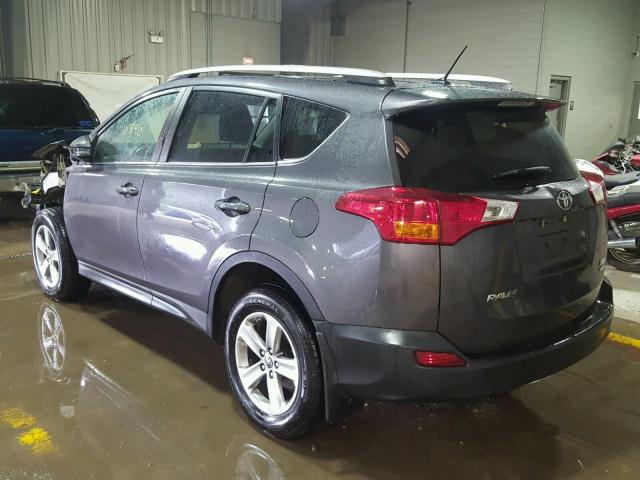 2T3RFREV8FW364072 - 2015 TOYOTA RAV4 XLE GRAY photo 3