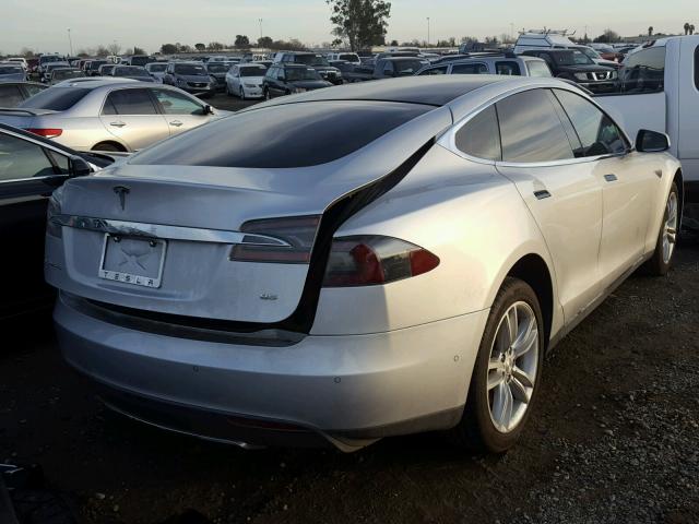 5YJSA1H14EFP61440 - 2014 TESLA MODEL S SILVER photo 4